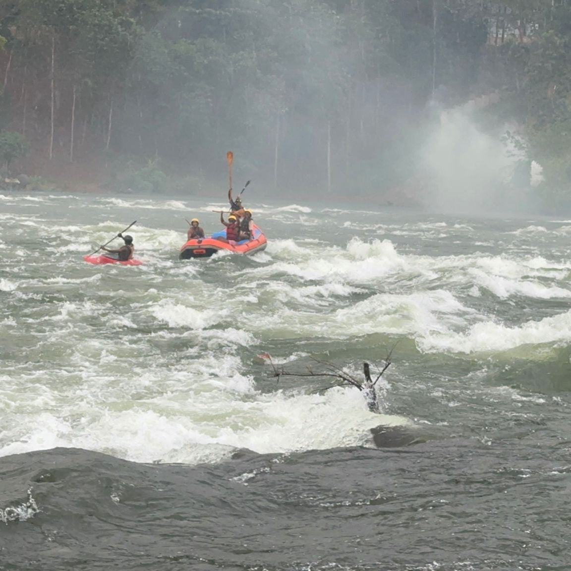 Aventura de 4 días en la cultura de Buganda y la ciudad de Jinja.